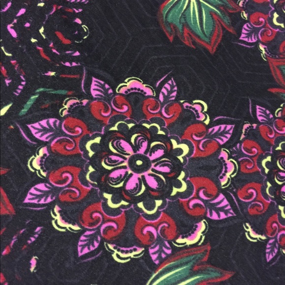 Lularoe TC leggings - Picture 2 of 2